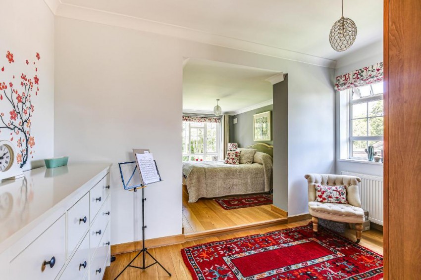 Images for Farleigh Road, Warlingham