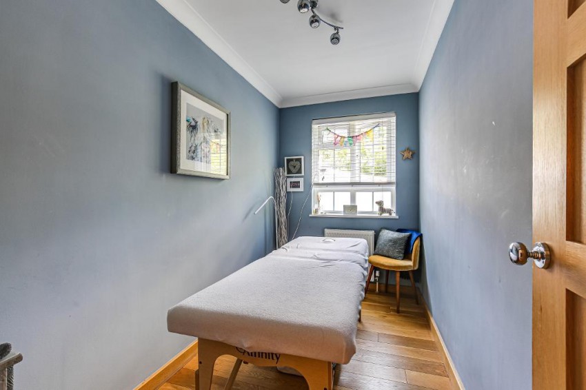 Images for Farleigh Road, Warlingham