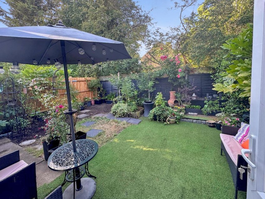 Images for Albert Road, Warlingham