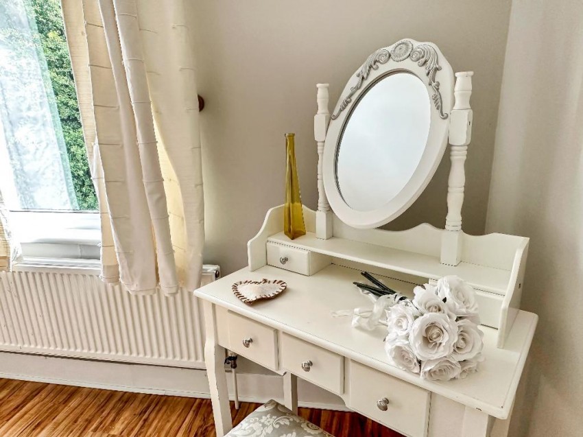 Images for Alexandra Avenue, Warlingham