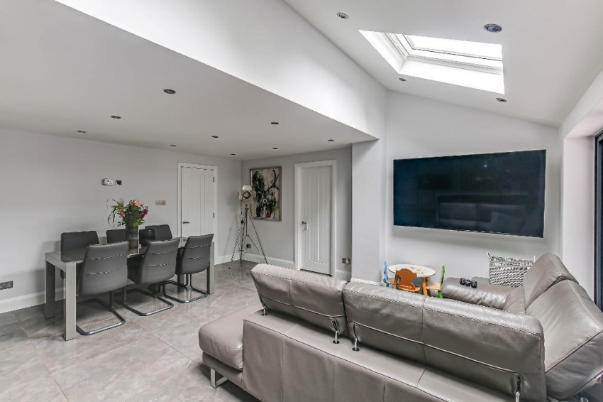 Images for Drake Avenue, Caterham