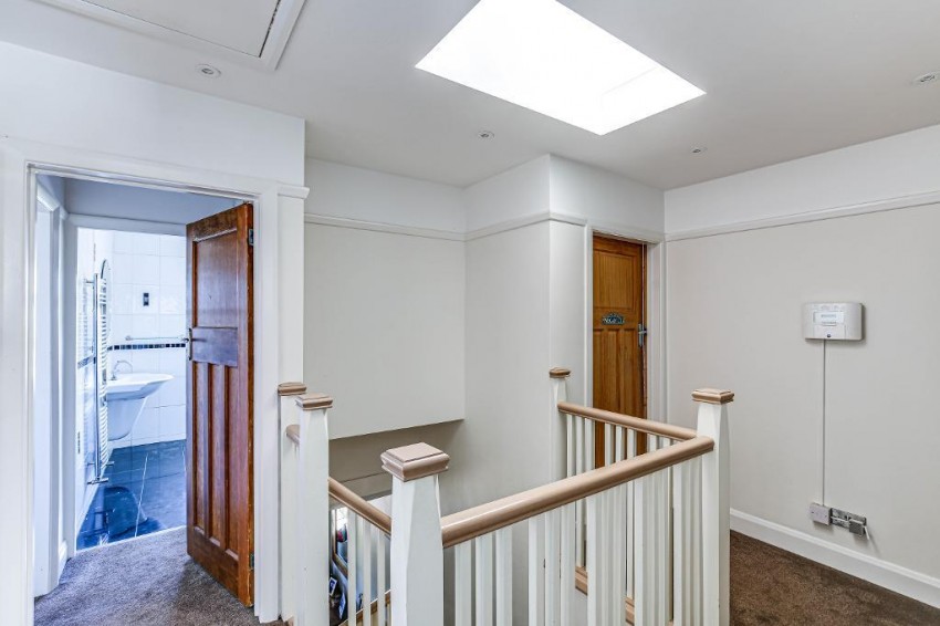 Images for Norfolk Avenue, South Croydon