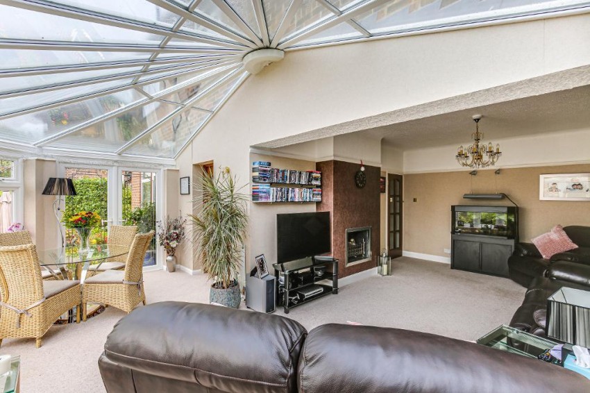 Images for Norfolk Avenue, Sanderstead