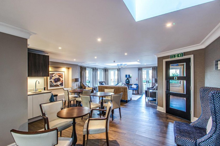 Limpsfield Road, Warlingham, 2 bedroom, Retirement