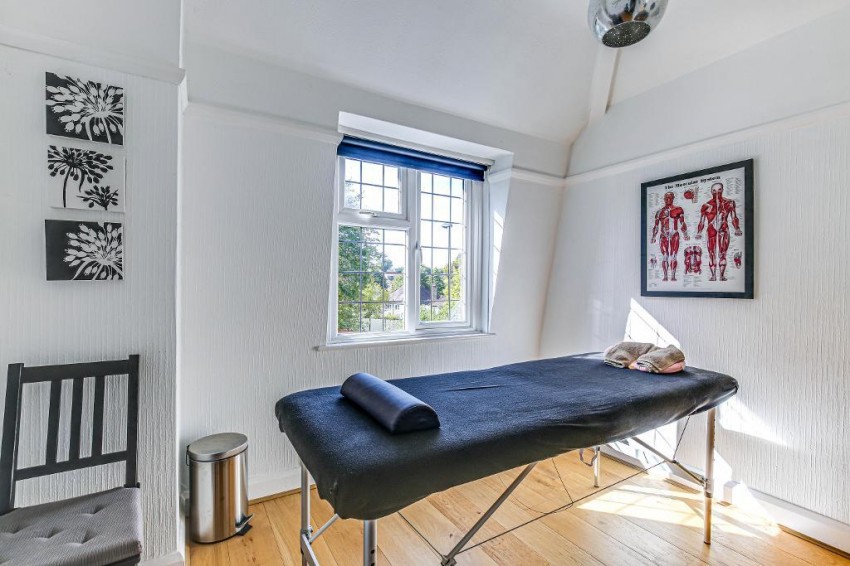 Images for Briton Crescent, Sanderstead