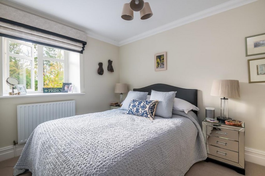 Images for Great Park, Warlingham