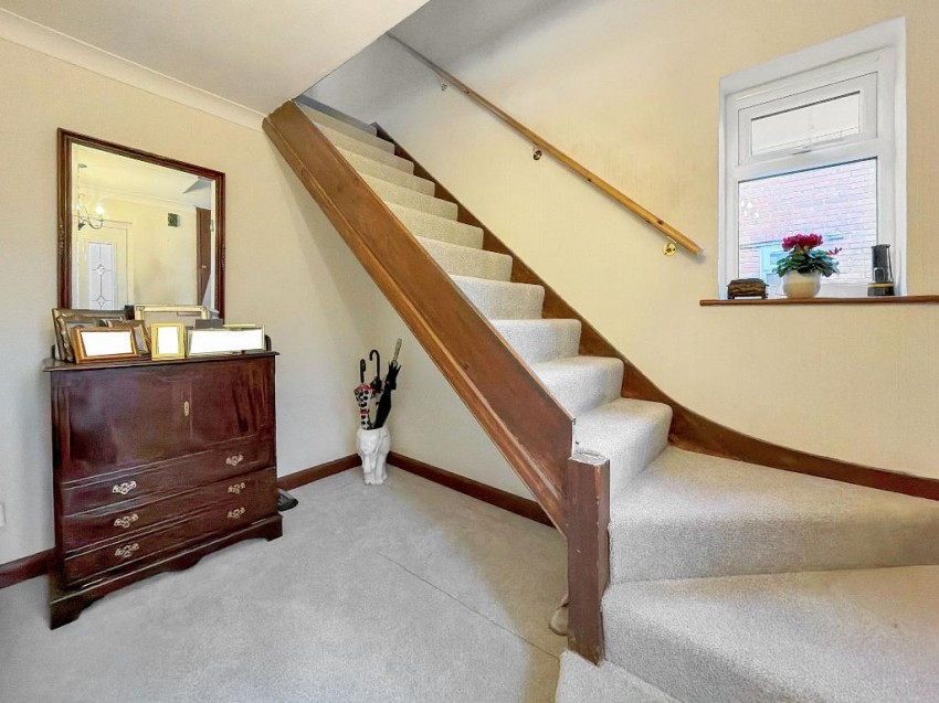 Images for Sanderstead