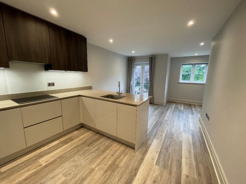 Images for Limpsfield Road, Warlingham