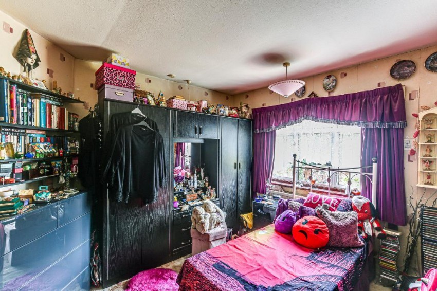 Images for Sanderstead, South Croydon