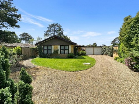 View Full Details for Homefield Road, Warlingham