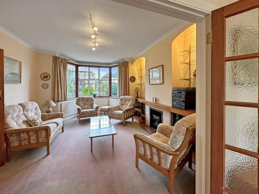 Images for Arundel Avenue, Sanderstead