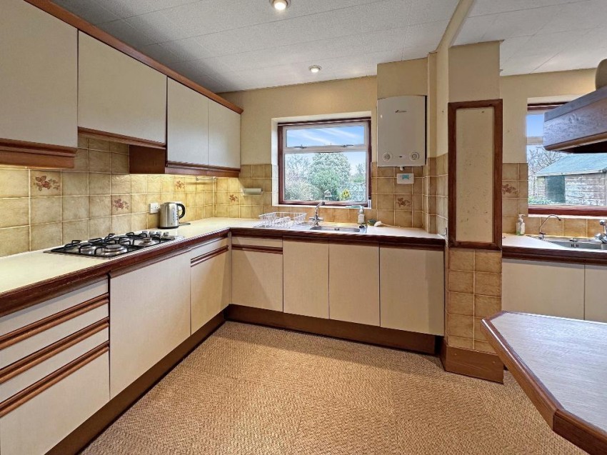 Images for Arundel Avenue, Sanderstead