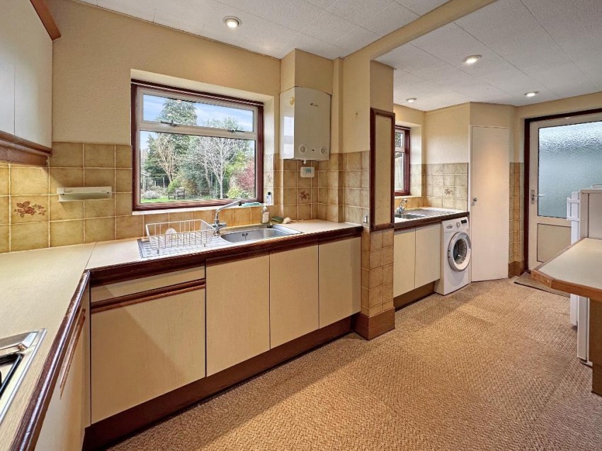 Images for Arundel Avenue, Sanderstead