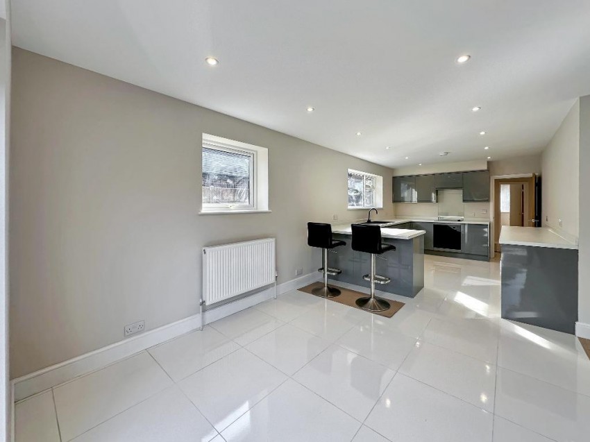 Images for Crewes Avenue, Warlingham