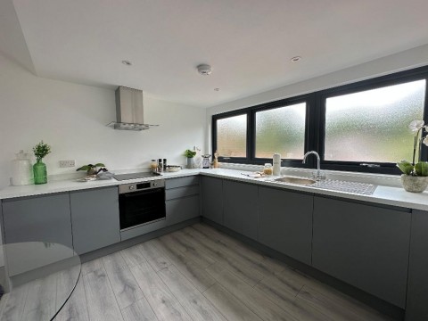 View Full Details for Whyteleafe Hill, Whyteleafe