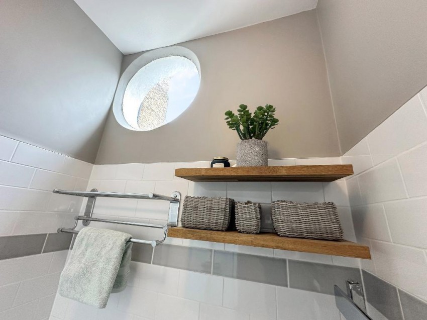 Images for Bramley Hill, South Croydon