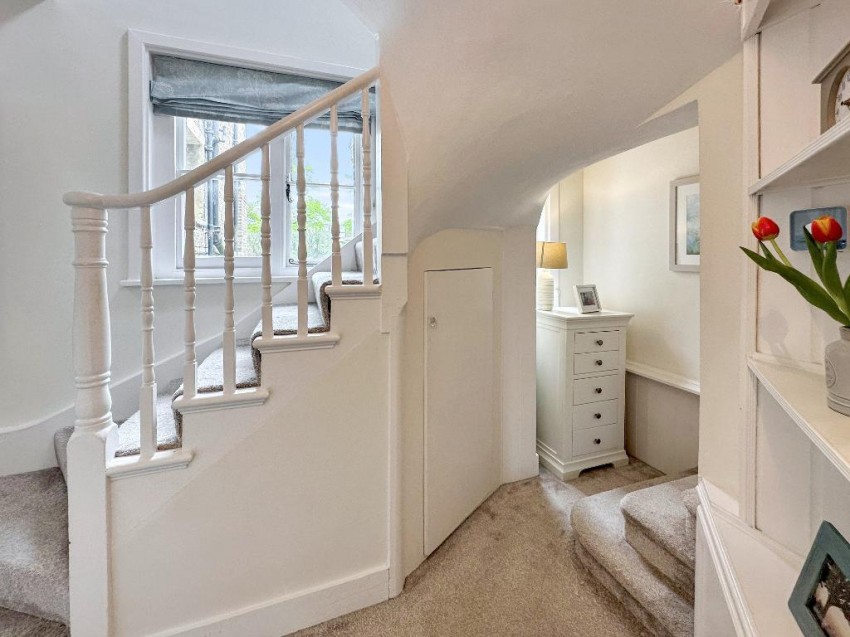 Images for Bramley Hill, South Croydon