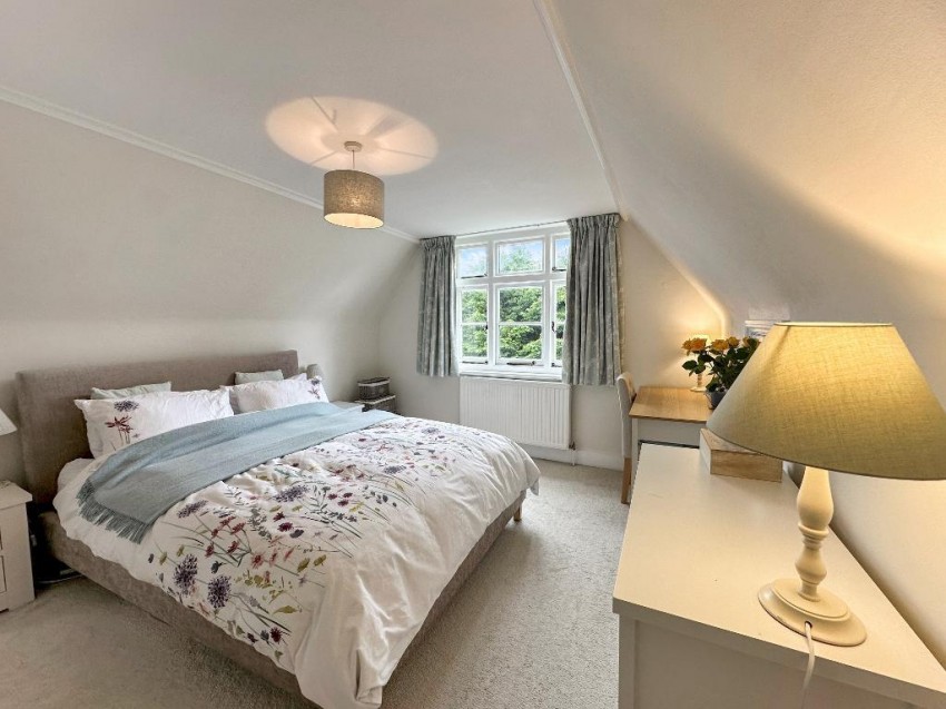 Images for Bramley Hill, South Croydon