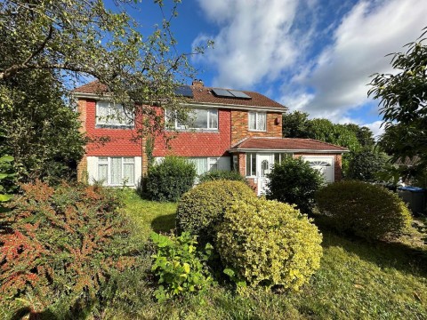 View Full Details for Sanderstead, South Croydon