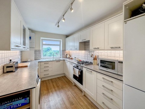 View Full Details for Harewood Road, South Croydon