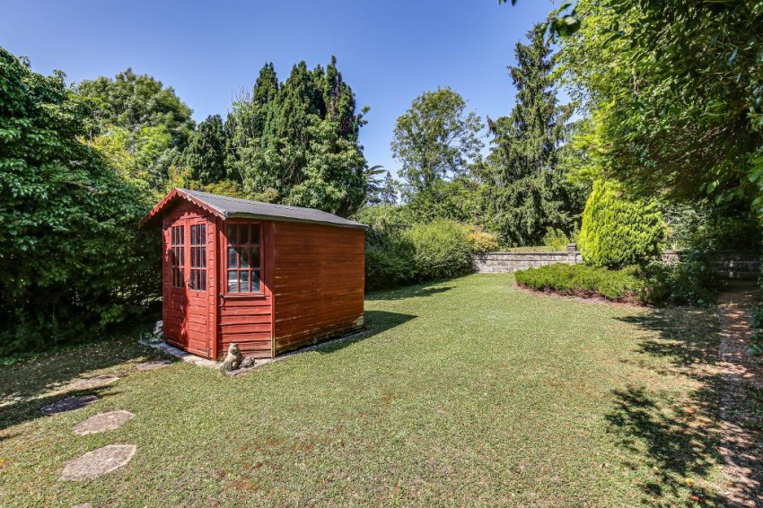 Images for Farm Fields, Sanderstead