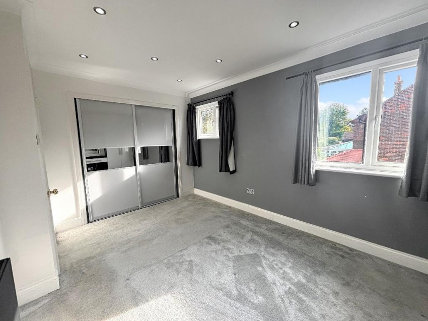 Images for Blossom Close, South Croydon