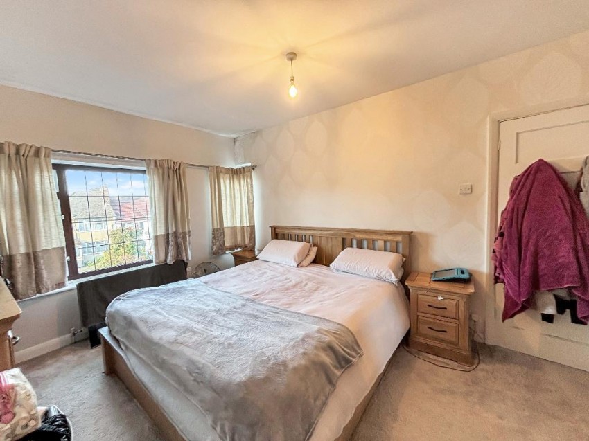 Images for Benhurst Gardens, South Croydon