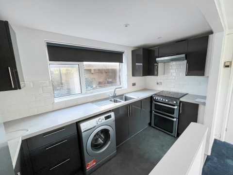 View Full Details for Cascades, Selsdon