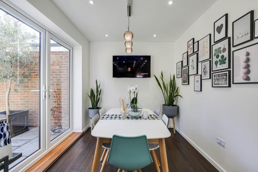 Images for Essendene Road, Caterham