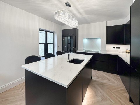 View Full Details for Limpsfield Road, Warlingham