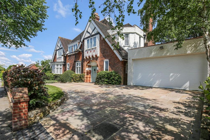 Images for Melville Avenue, South Croydon