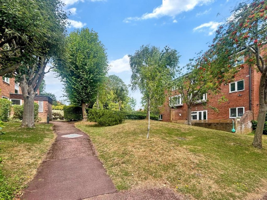 Images for Inglewood, South Croydon