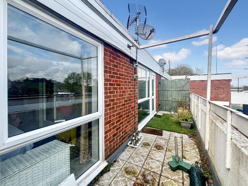 Images for Court Wood Lane, Croydon