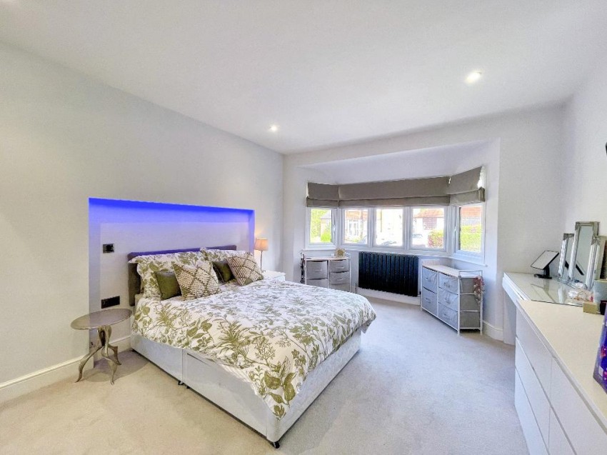 Images for Briton Hill Road, Sanderstead