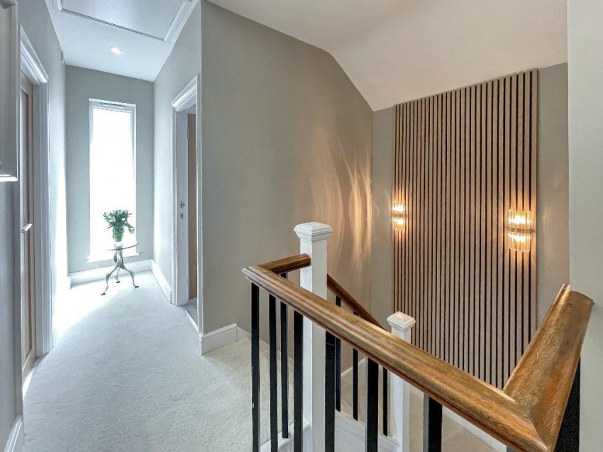 Images for Briton Hill Road, Sanderstead