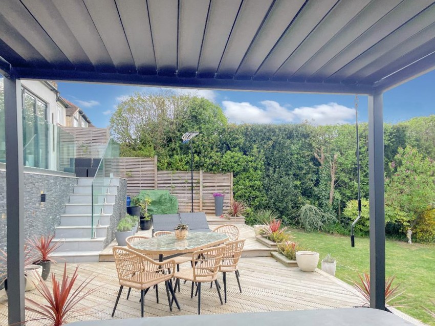 Images for Briton Hill Road, Sanderstead