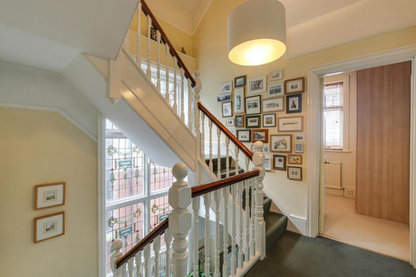 Images for Heathhurst Road, South Croydon