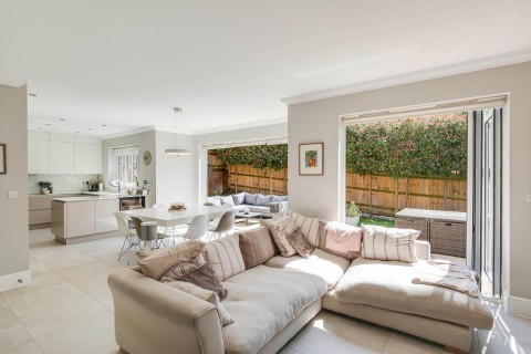 View Full Details for Boxford Close, South Croydon