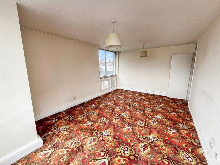 Images for Cross Road, Croydon