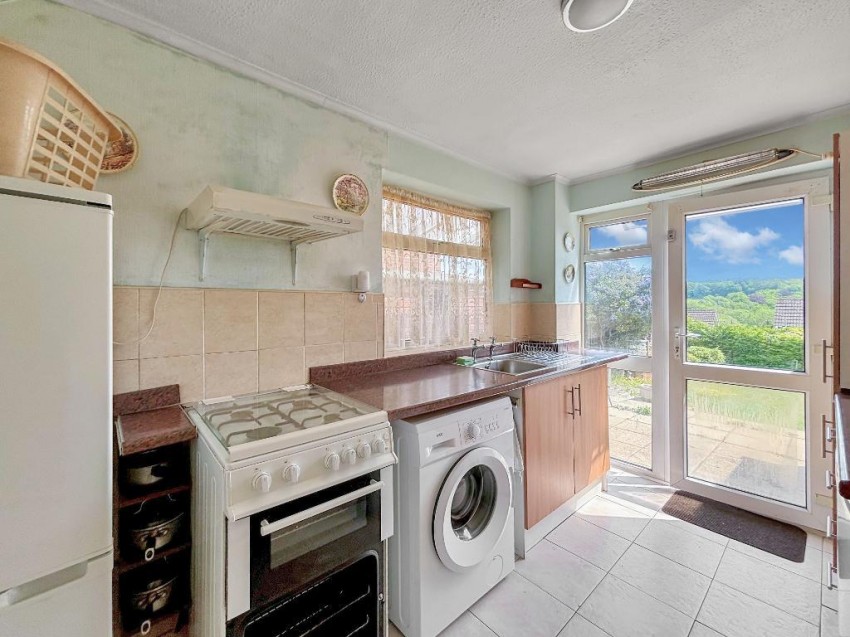 Images for Martin Close, South Croydon