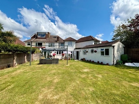View Full Details for Endsleigh Close, South Croydon