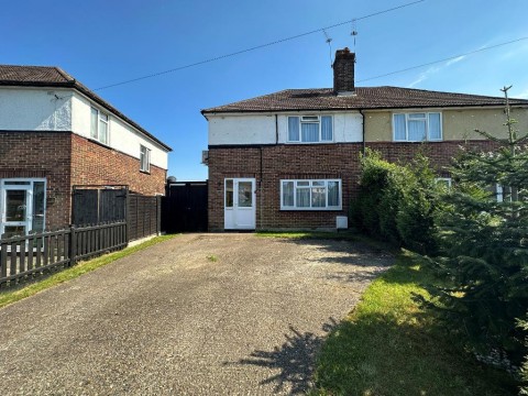 View Full Details for Harewood Gardens, Sanderstead