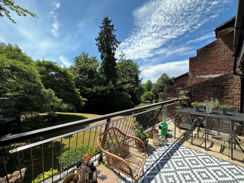 Images for Succombs Hill, Warlingham