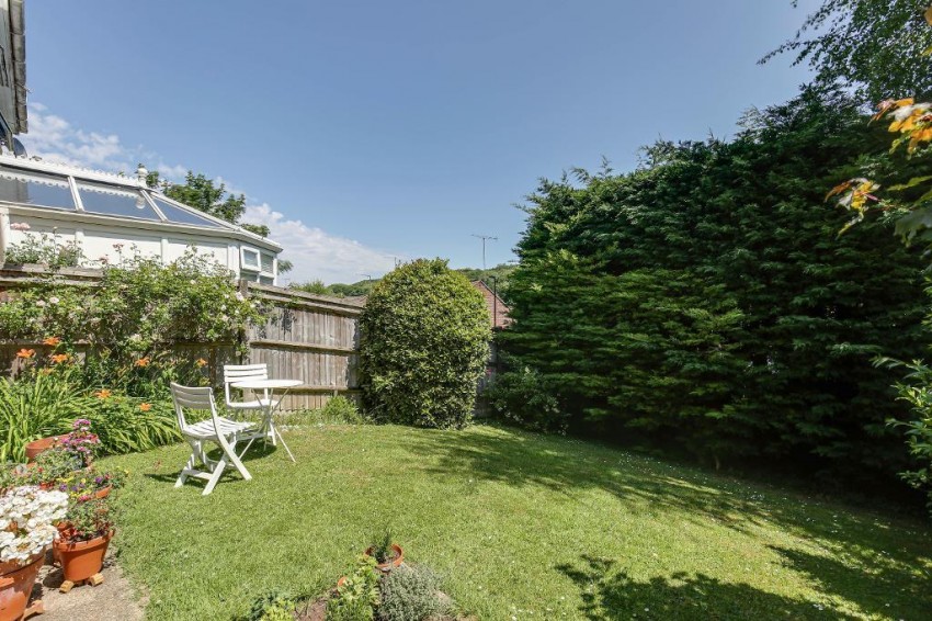 Images for Redwing Close, South Croydon