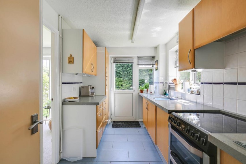 Images for Redwing Close, South Croydon