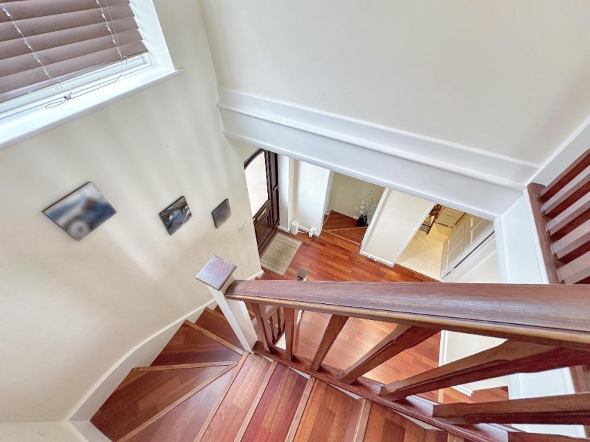 Images for Ellenbridge Way, South Croydon