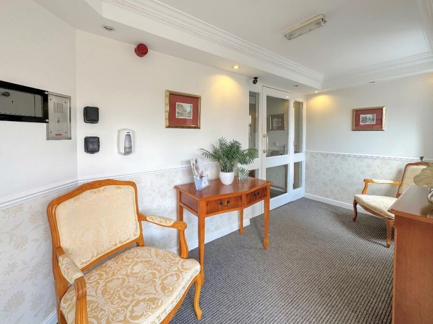 Images for Limpsfield Road, Warlingham