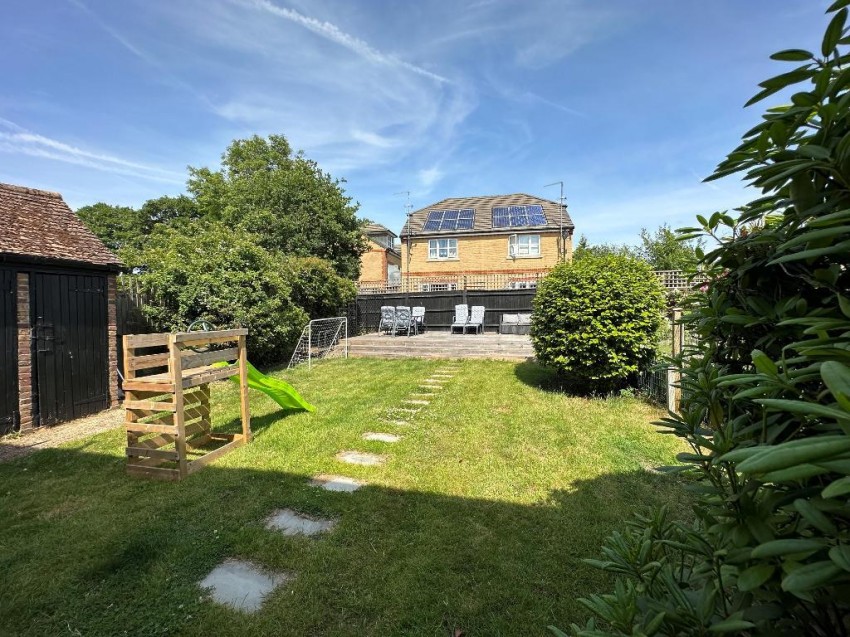 Images for Meadway, Warlingham