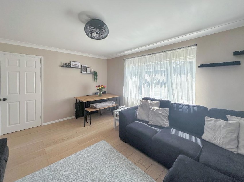 Images for Meadway, Warlingham