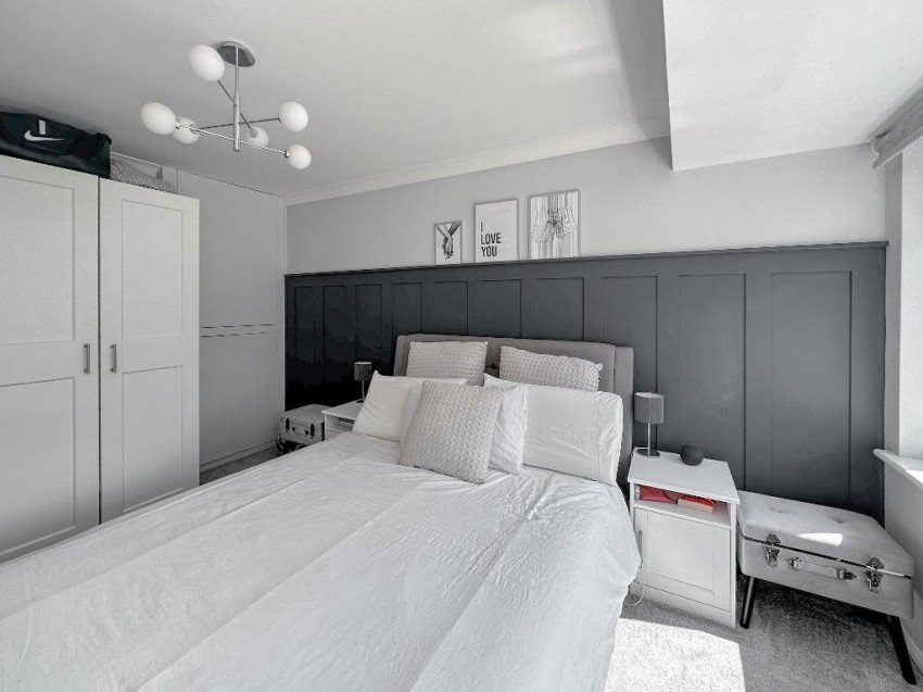 Images for Meadway, Warlingham